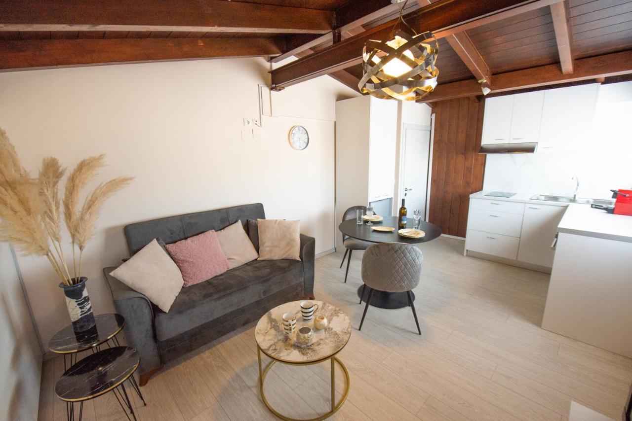Venetian Apartments, 650M From Corfu Port Экстерьер фото